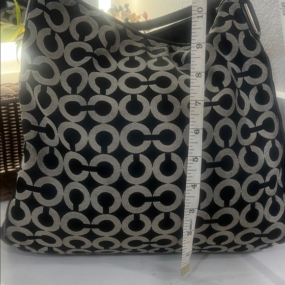 Coach Black and Cream Signature Shoulder Hobo - Picture 9 of 14